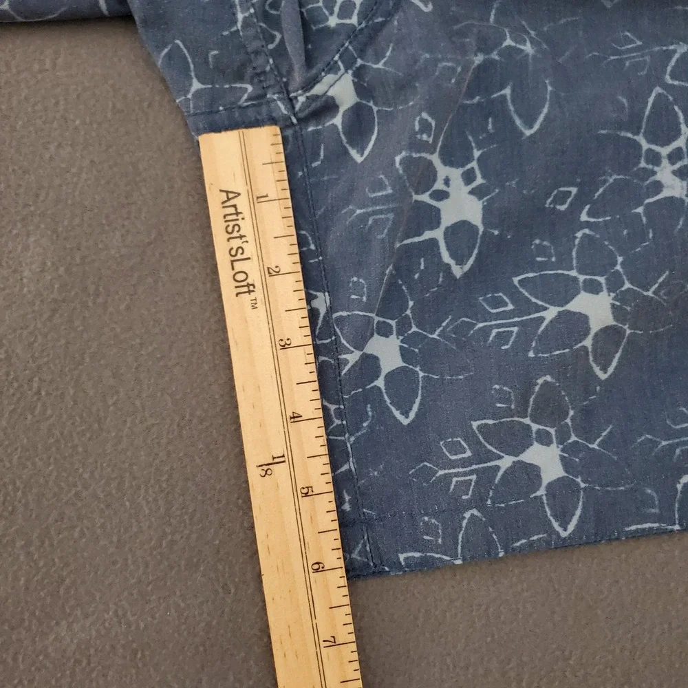 Faherty Brand Mens Blue Floral Batik Board Shorts Size 30 Made in USA‎  Trunks